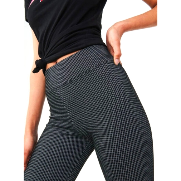 Aeropostale High Waisted Skinny Leggings NWOT - Picture 2 of 9